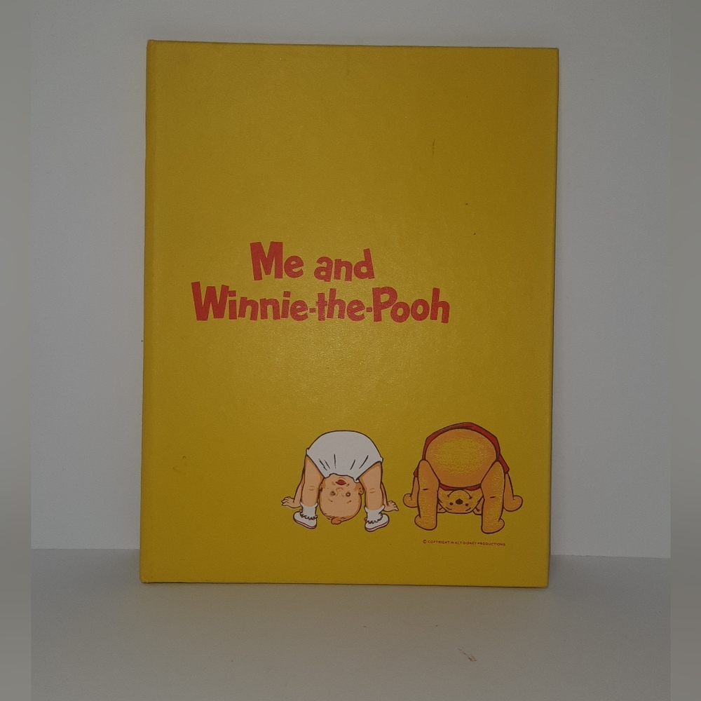 Disney | Winnie The Pooh Vintage 70s Baby Milestone Book (New-No Writing)